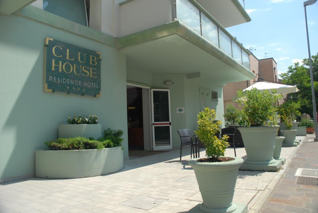 Residence Hotel Club House 卡托利卡 外观 照片